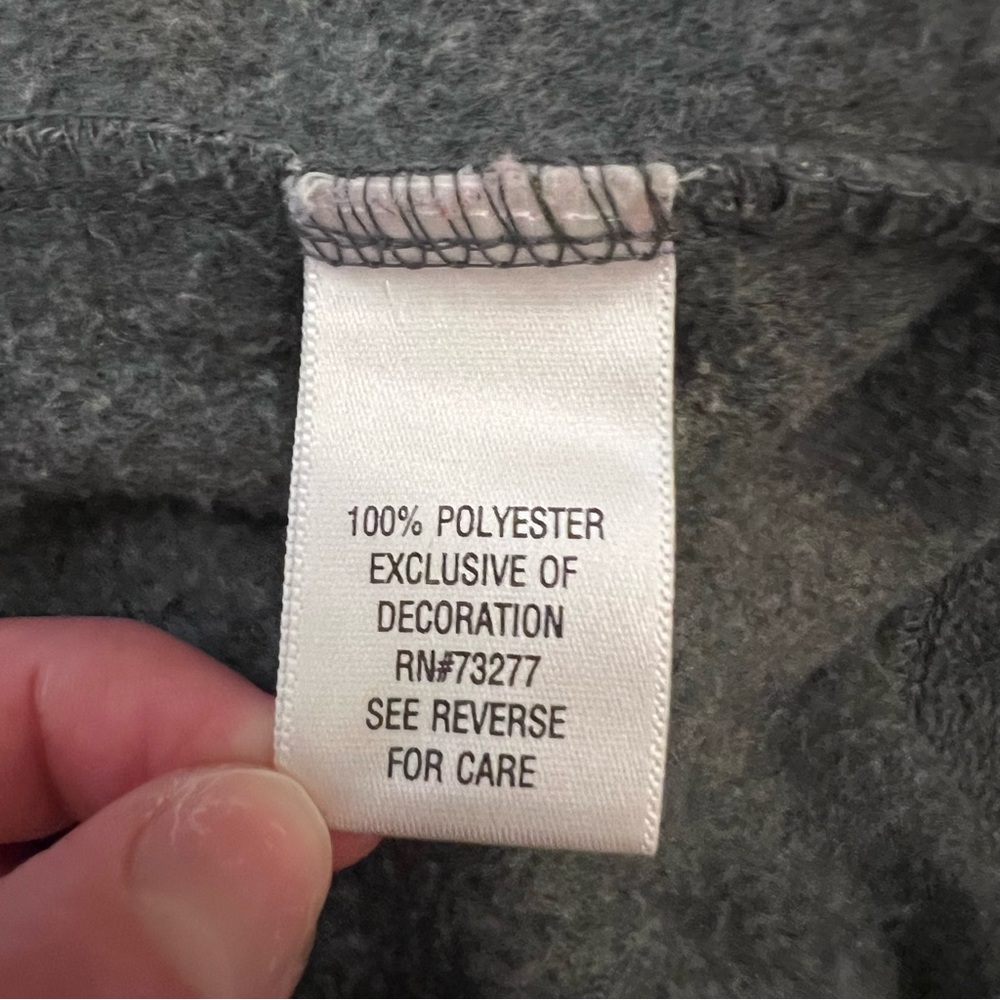 Croft‎ & Barrow Grey Embroidered Chickadee Pullover VNeck Top Large GC - Picture 6 of 7